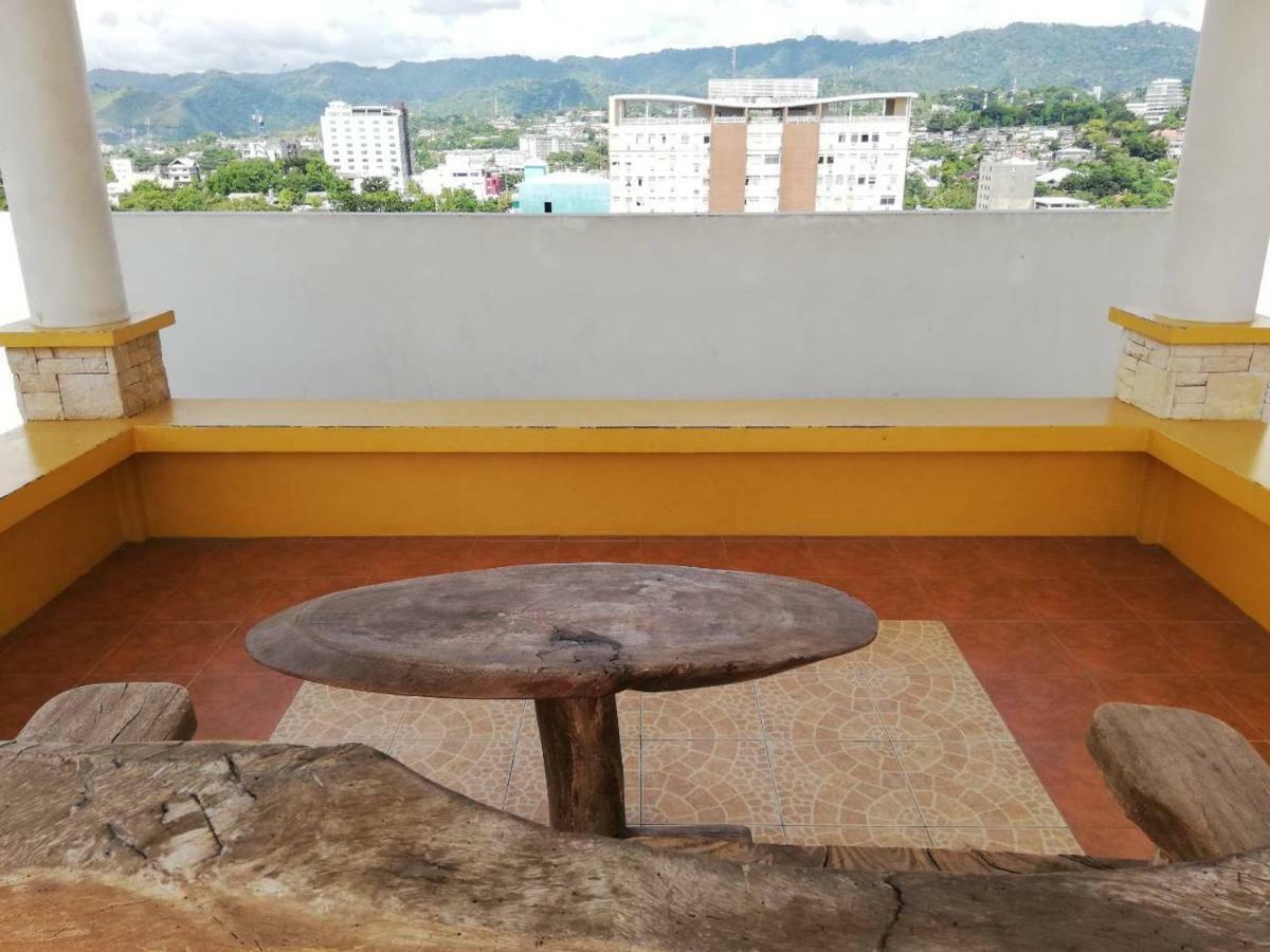 Studio At La Guardia Cebu Екстер'єр фото